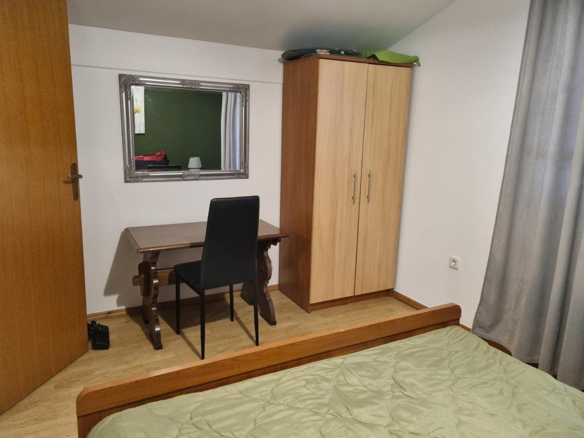 Emi 1 Apartment Vir Dış mekan fotoğraf